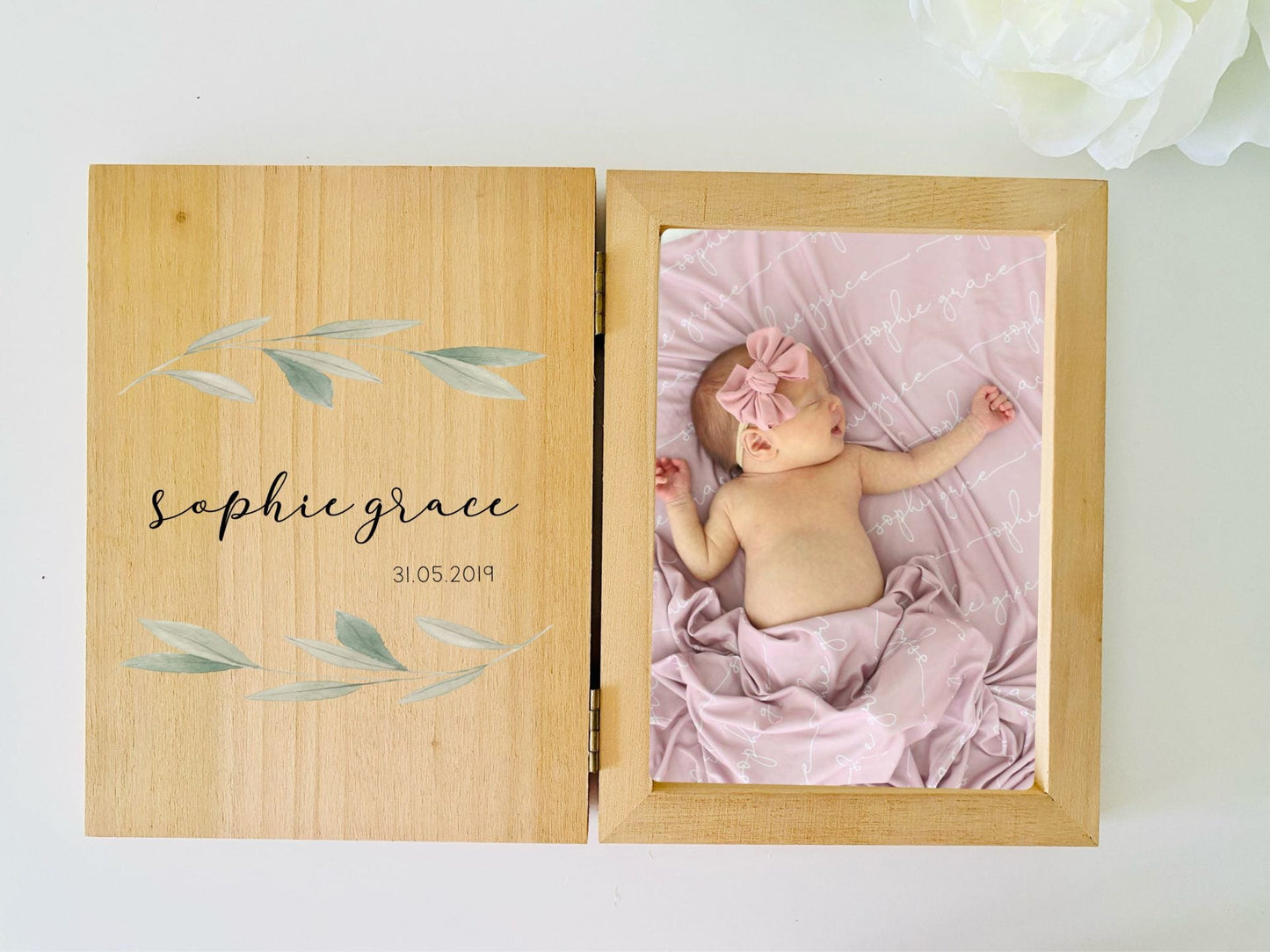 Timber Tinkers - Personalised Baby Photo Frame | Leaf