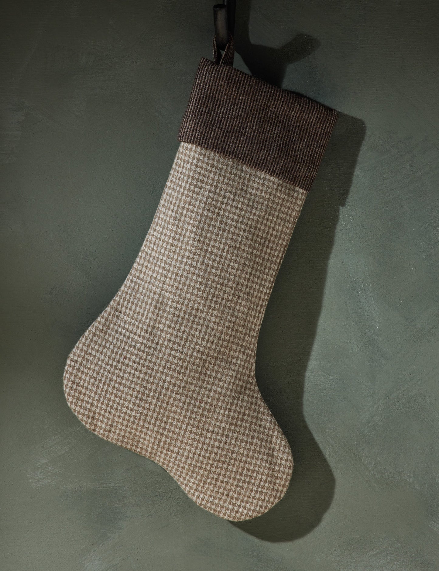 #color::beige