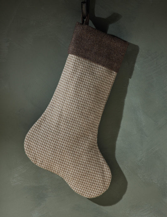 #color::beige
